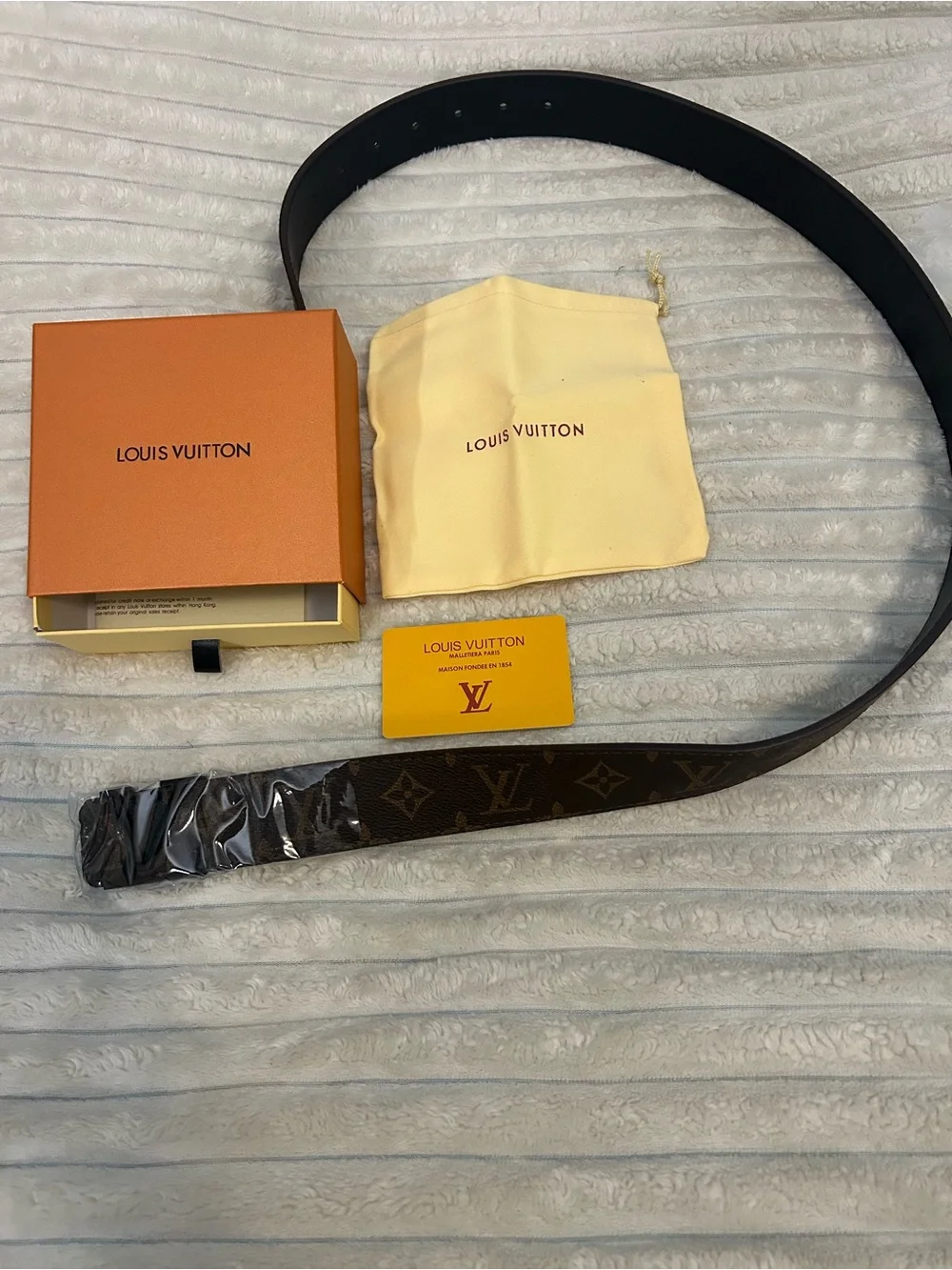 Louis Vuitton Monogram Canvas Men's Belt with Black Reversible Leather